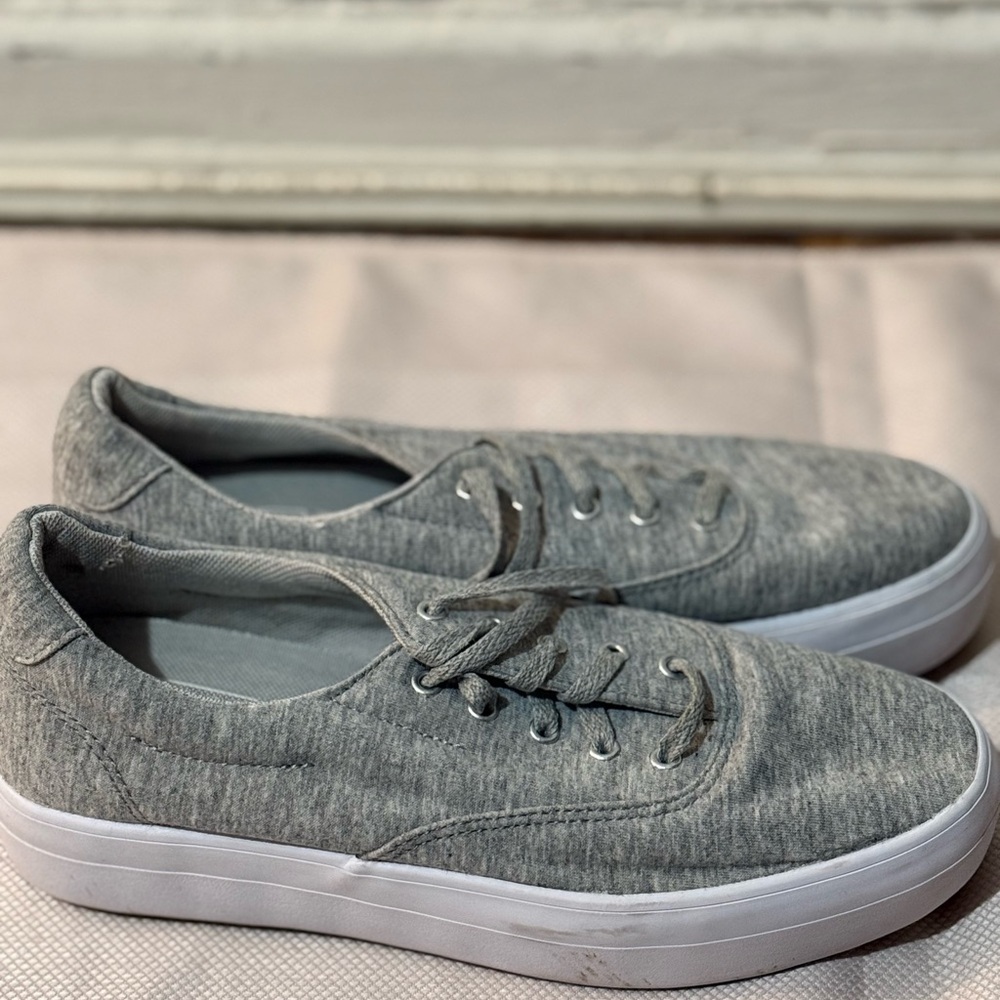 Keds Gray Sneakers with Lace-Up Design and Rubber Sole